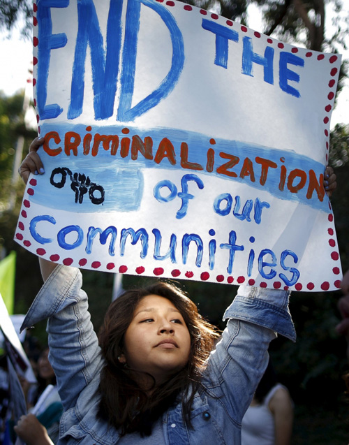 Judge orders release of immigrant families within 60 days