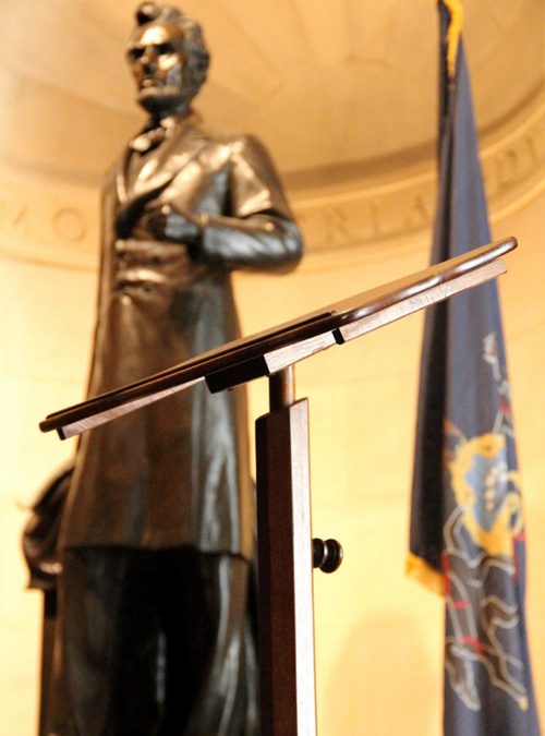 Pope Francis to speak from lectern Lincoln used for Gettysburg Address