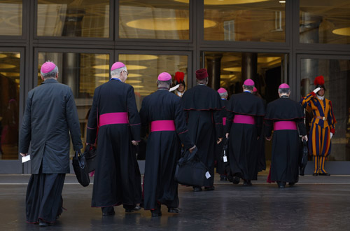 Synod calls for Bible-based presentation of God’s plan for family