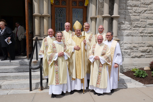 Permanent deacons ordained for diocese