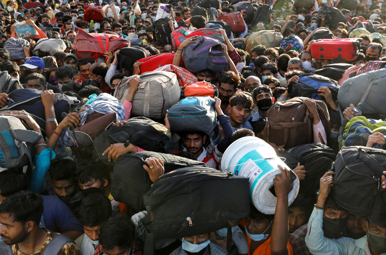 Stranded migrants, lack of food: in Indian lockdown, poor suffer