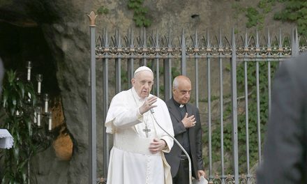 From Vatican Gardens, pope leads rosary to pray for pandemic’s end
