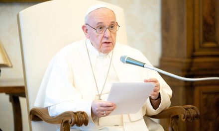 Pope appeals for peace in Holy Land